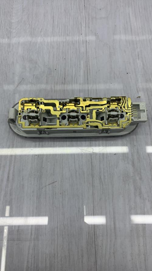 Eclairage de plafonnier RENAULT MEGANE 2 PHASE 2 Diesel