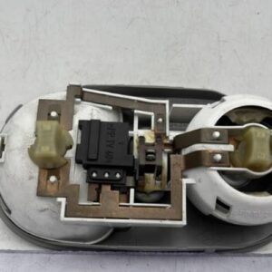 Eclairage de plafonnier RENAULT CLIO 2 PHASE 1 Essence