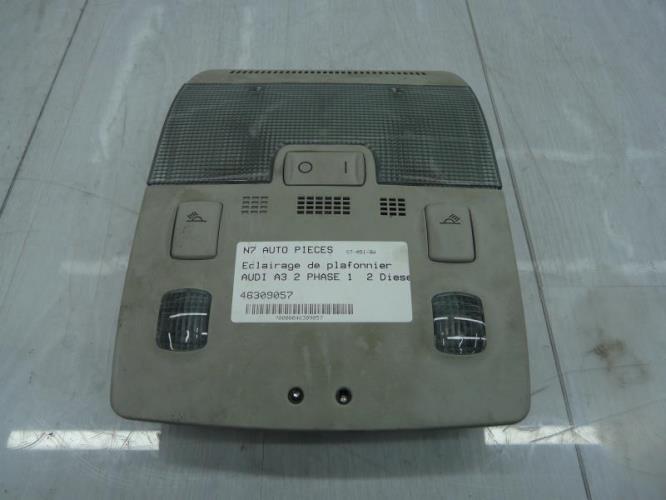 Eclairage de plafonnier AUDI A3 2 PHASE 1 Diesel
