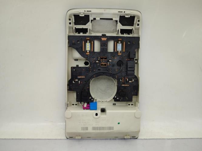 Eclairage de plafonnier AUDI A5 1 COUPE S5 PHASE 1 Essence