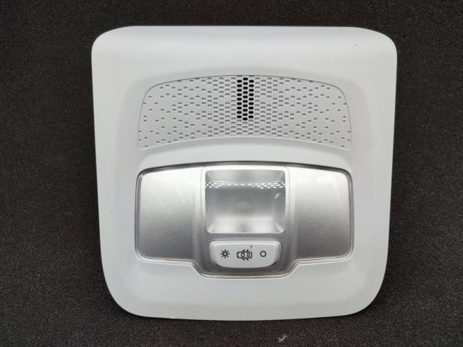 Eclairage de plafonnier PEUGEOT 208 1 PHASE 1 Essence