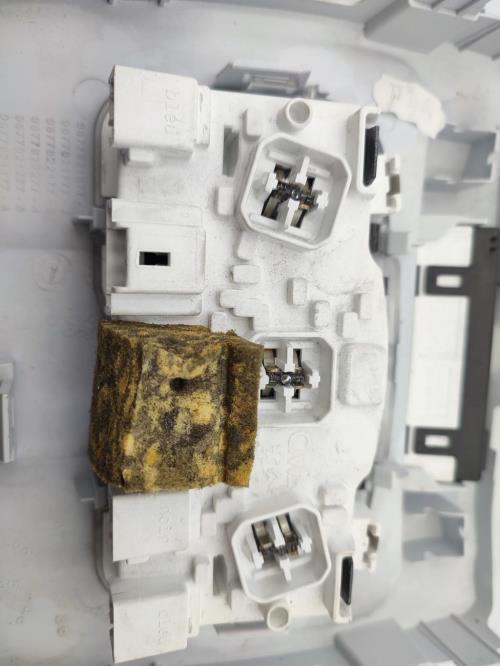 Eclairage de plafonnier PEUGEOT 308 2 PHASE 1 Diesel