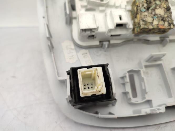 Eclairage de plafonnier PEUGEOT 308 2 SW PHASE 1 BREAK Diesel