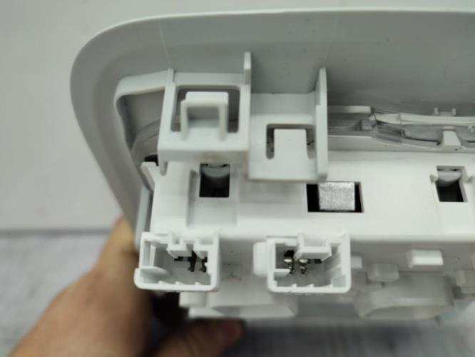 Eclairage de plafonnier PEUGEOT 2008 1 PHASE 1 Diesel