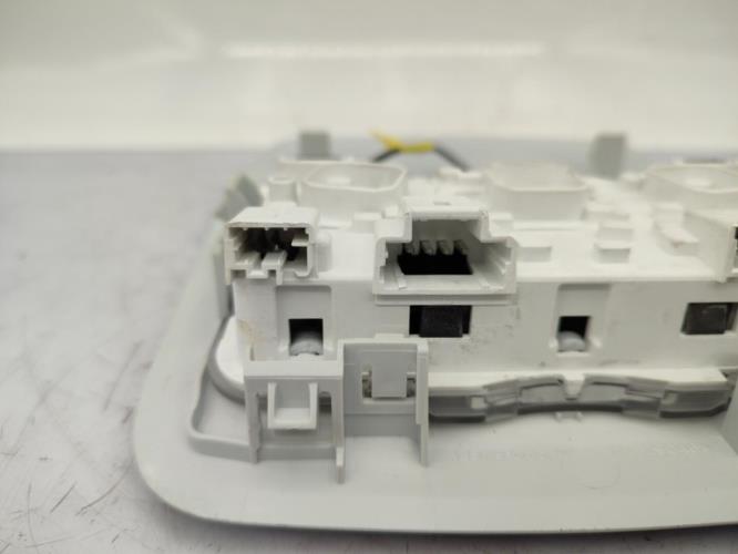 Eclairage de plafonnier PEUGEOT 208 1 PHASE 1 Essence