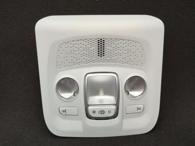 Eclairage de plafonnier PEUGEOT 208 1 PHASE 1 Essence