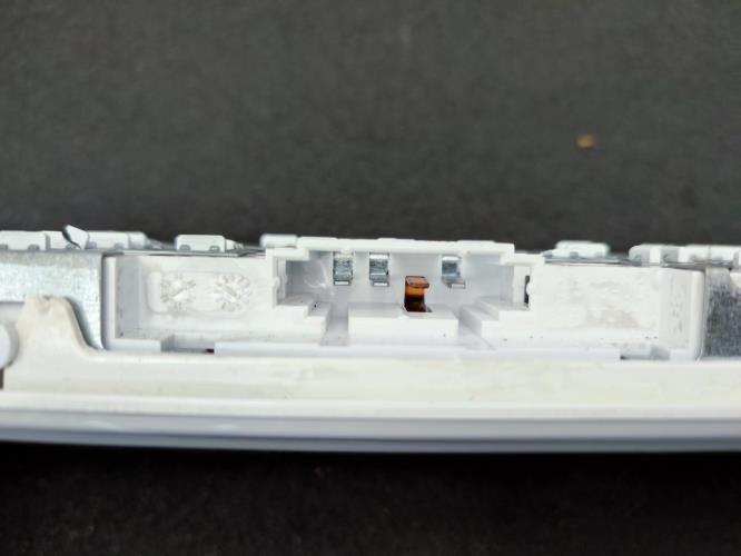 Eclairage de plafonnier MERCEDES CLASSE CLA 117 SHOOTING BREAK Essence