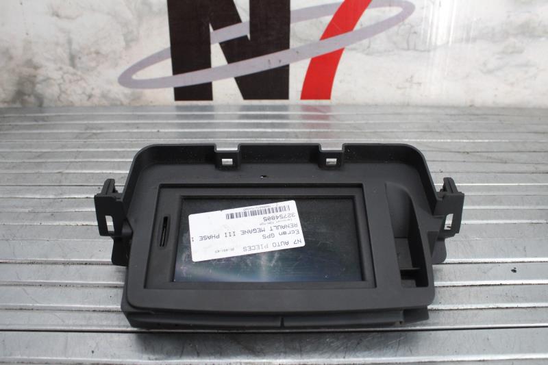 Ecran GPS RENAULT MEGANE 3 PHASE 1 Diesel