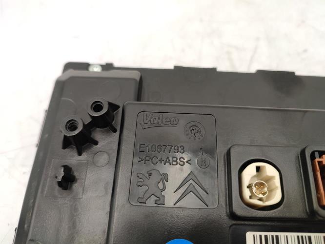Ecran GPS PEUGEOT 308 2 PHASE 1 Diesel