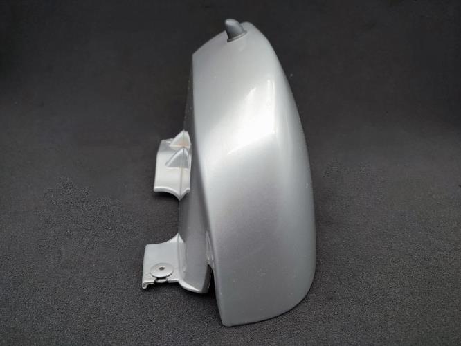 Enjoliveur de feu arriere gauche OPEL VIVARO 1 PHASE 2 Diesel