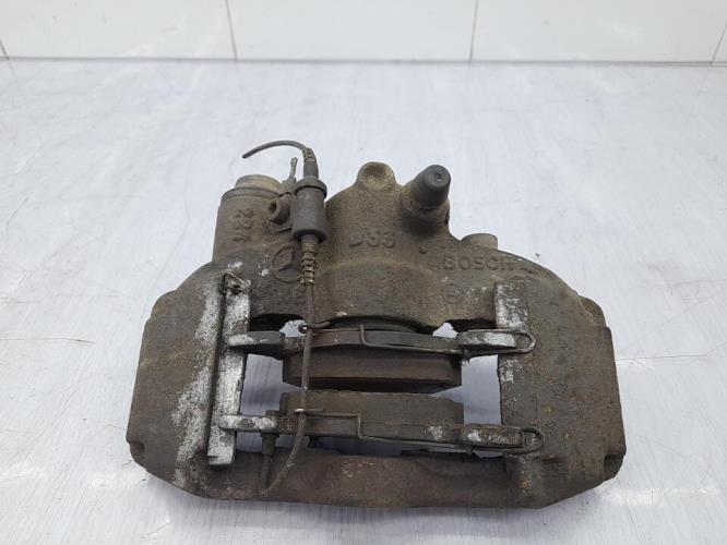 Etrier arriere droit (freinage) MERCEDES VITO 638 Diesel