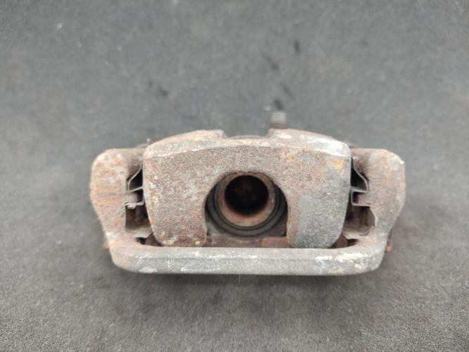 Etrier arriere droit (freinage) NISSAN QASHQAI 1 PHASE 1 Diesel