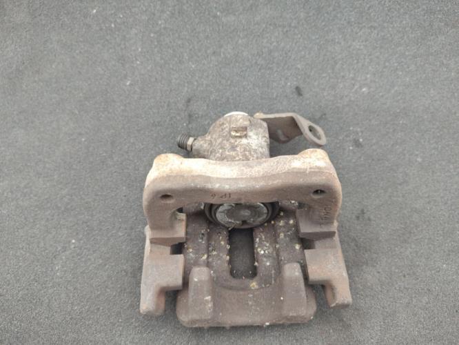 Etrier arriere droit (freinage) AUDI A1 1 PHASE 1 Essence