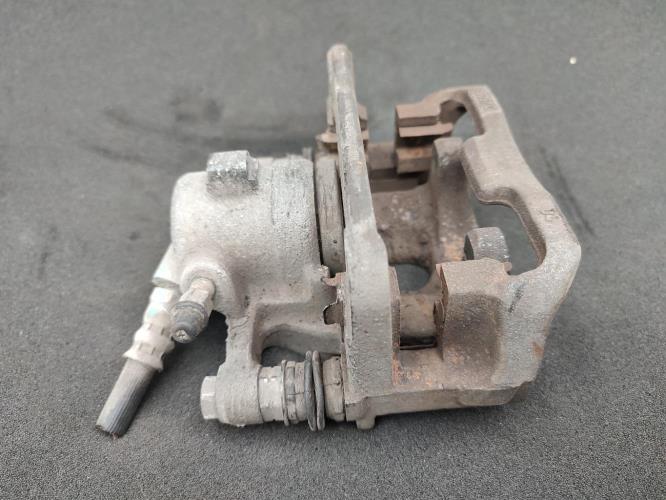 Etrier arriere gauche (freinage) MERCEDES CLASSE B 245 PHASE 1 Diesel