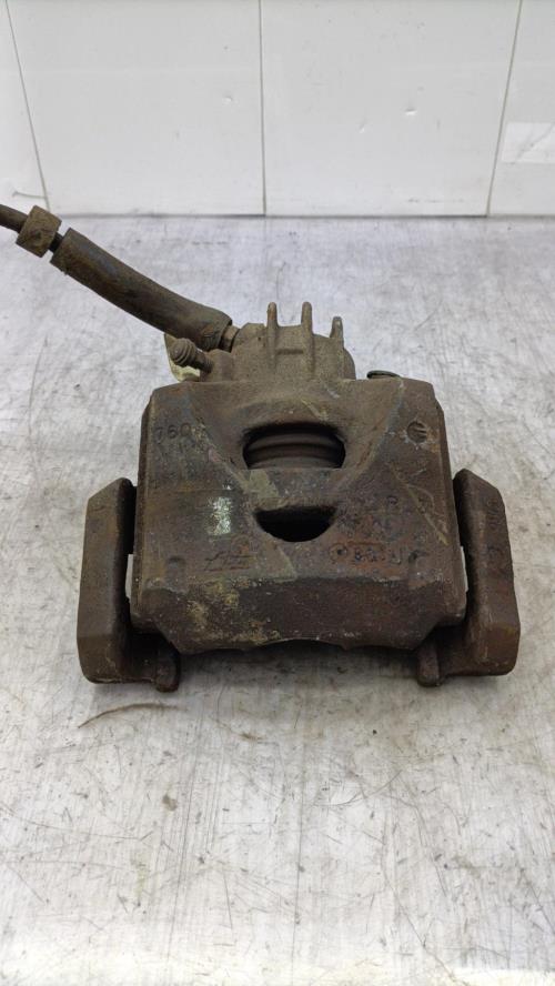 Etrier avant droit (freinage) CITROEN C4 GRAND PICASSO 1 Diesel