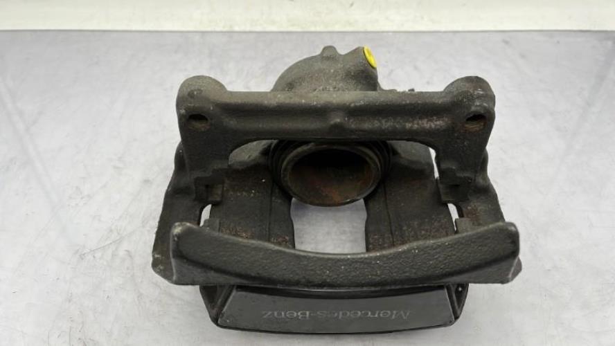 Etrier avant droit (freinage) MERCEDES CLASSE CLA 117 SHOOTING BREAK Essence