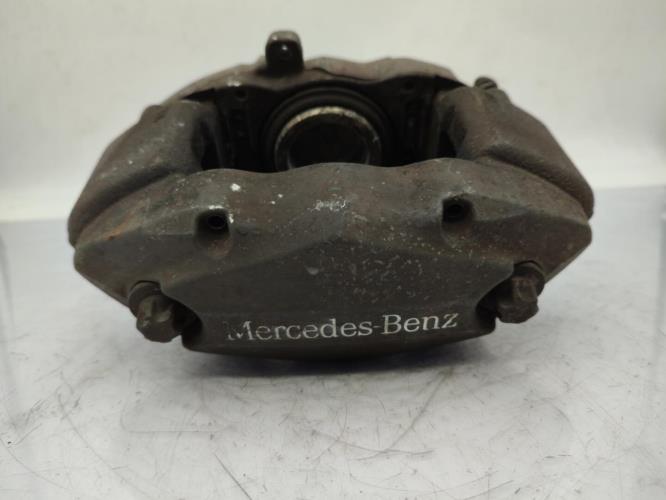 Etrier avant droit (freinage) MERCEDES CLASSE CLK 209 COUPE Diesel