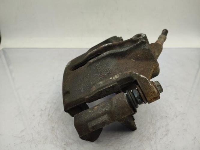 Etrier avant droit (freinage) FORD MONDEO 2 BREAK Diesel