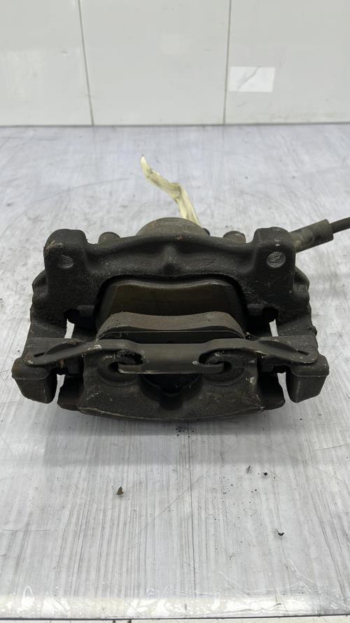 Etrier avant droit (freinage) FORD MONDEO 3 PHASE 1 Diesel