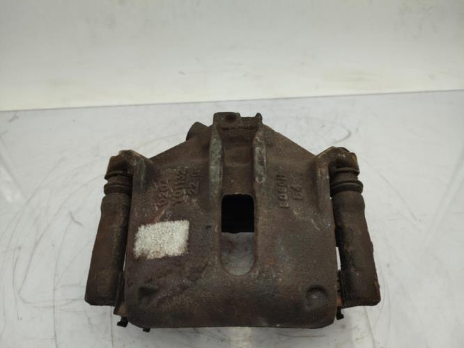 Etrier avant droit (freinage) PEUGEOT 207 PHASE 1 Diesel