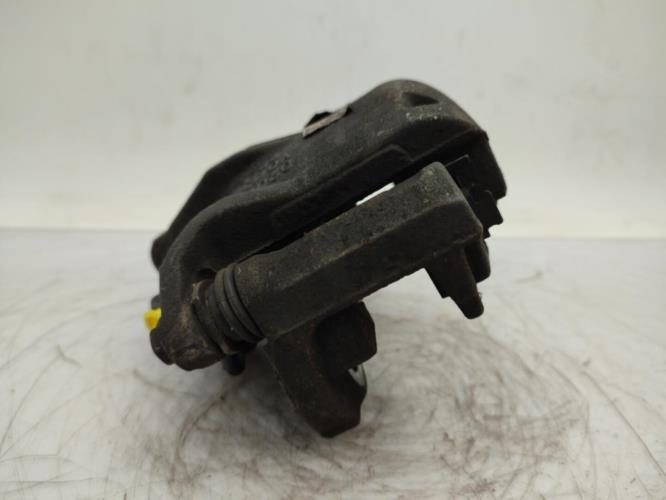 Etrier avant droit (freinage) PEUGEOT 208 1 PHASE 2 Diesel