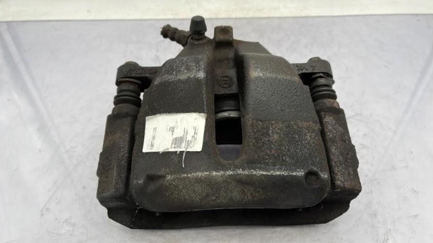 Etrier avant droit (freinage) PEUGEOT 2008 1 PHASE 1 Diesel