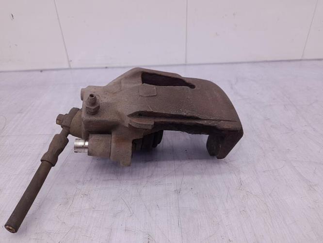 Etrier avant droit (freinage) VOLKSWAGEN GOLF 4 Diesel
