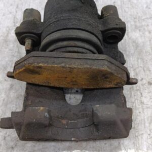 Etrier avant droit (freinage) VOLKSWAGEN POLO 4 PHASE 2 Essence