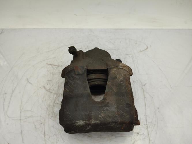 Etrier avant droit (freinage) VOLKSWAGEN POLO 5 PHASE 1 Diesel