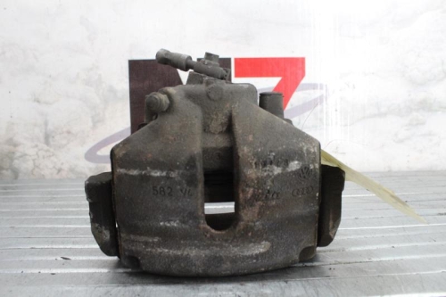 Etrier avant droit (freinage) VOLKSWAGEN TOURAN 1 PHASE 2 Diesel