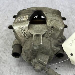 Etrier avant droit (freinage) VOLKSWAGEN POLO 6 PHASE 1 Essence