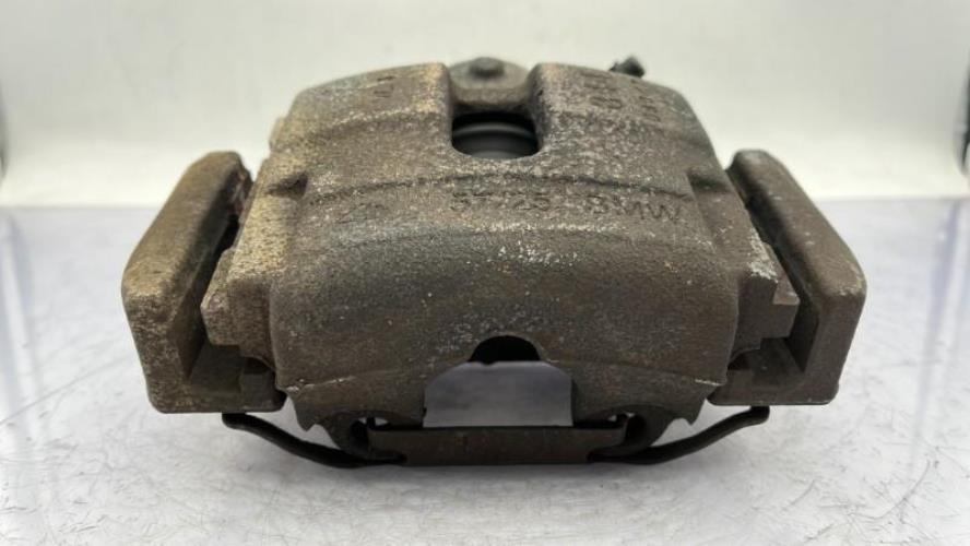 Etrier avant droit (freinage) BMW X3 E83 PHASE 2 Diesel
