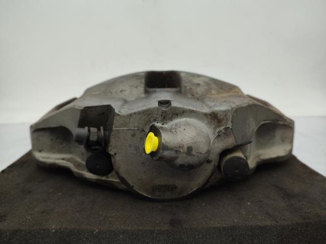 Etrier avant droit (freinage) BMW SERIE 5 E61 TOURING PHASE 2 BREAK Diesel