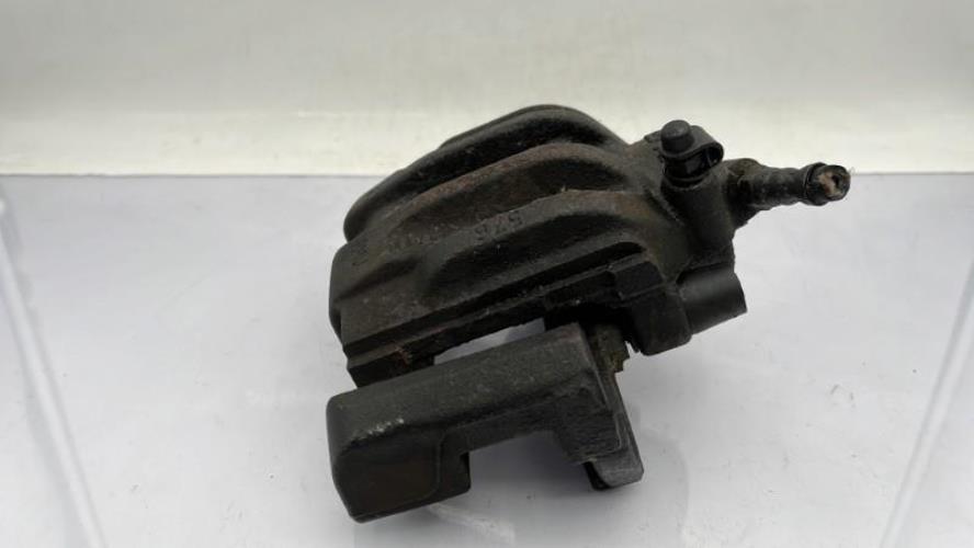 Etrier avant droit (freinage) BMW SERIE 1 E87 PHASE 1 Diesel