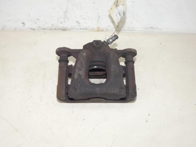 Etrier avant droit (freinage) BMW SERIE 1 E87 PHASE 1 Diesel