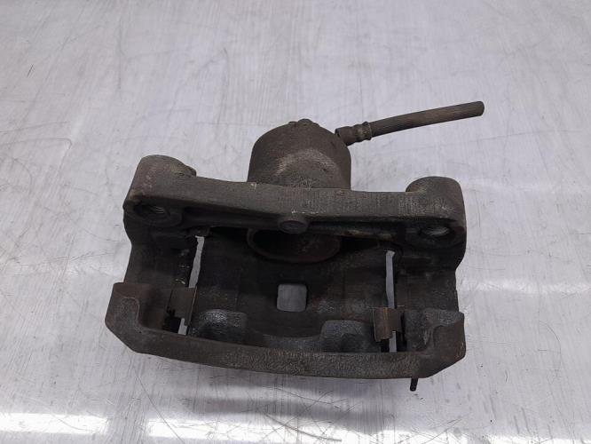 Etrier avant droit (freinage) NISSAN PULSAR Essence