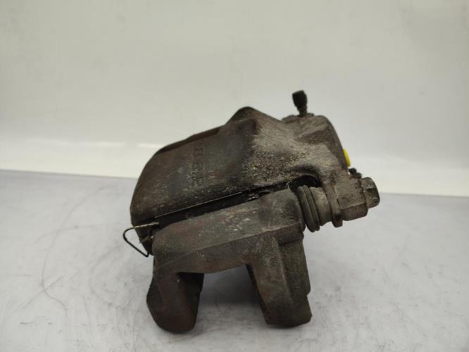 Etrier avant droit (freinage) NISSAN QASHQAI 2 PHASE 1 Diesel