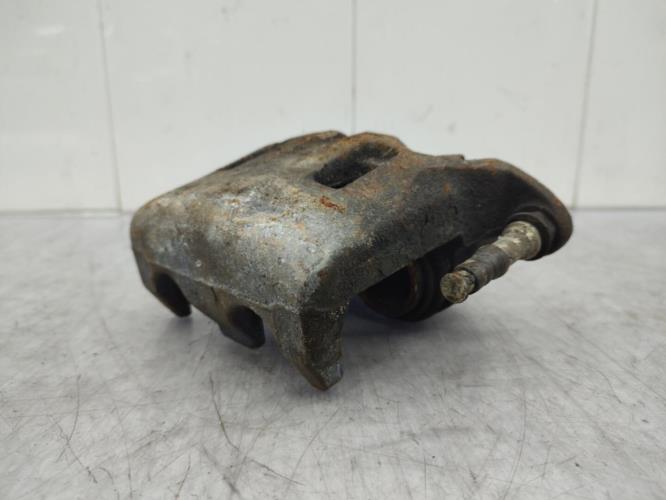 Etrier avant droit (freinage) NISSAN MURANO 1 Essence