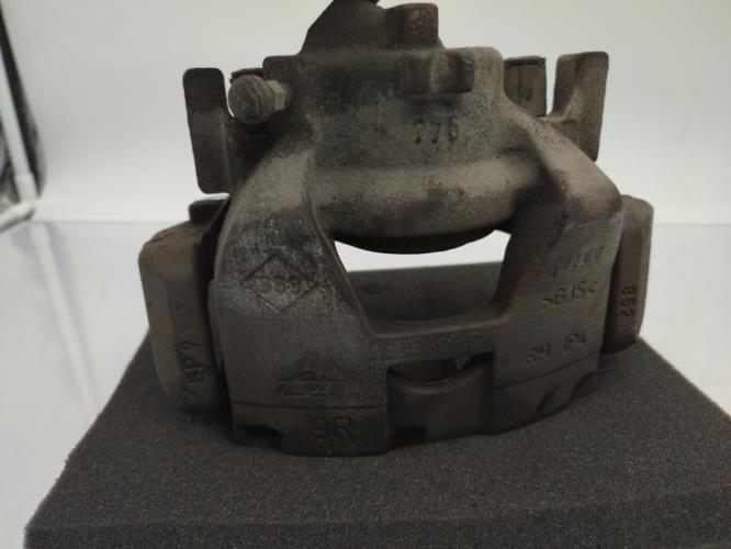 Etrier avant droit (freinage) RENAULT SCENIC 3 PHASE 3 Diesel