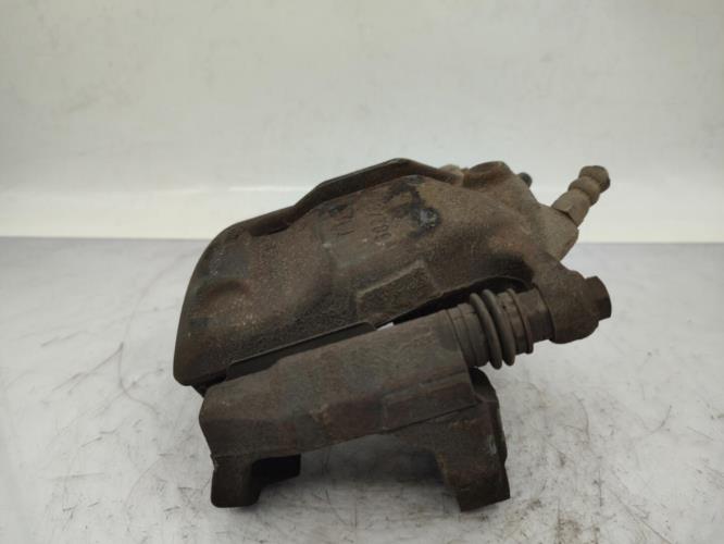 Etrier avant droit (freinage) RENAULT KANGOO 2 PHASE 2 Diesel