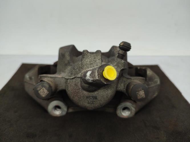 Etrier avant droit (freinage) DACIA SANDERO 2 PHASE 2 Essence