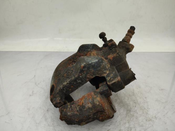 Etrier avant droit (freinage) RENAULT CLIO 4 PHASE 1 Diesel