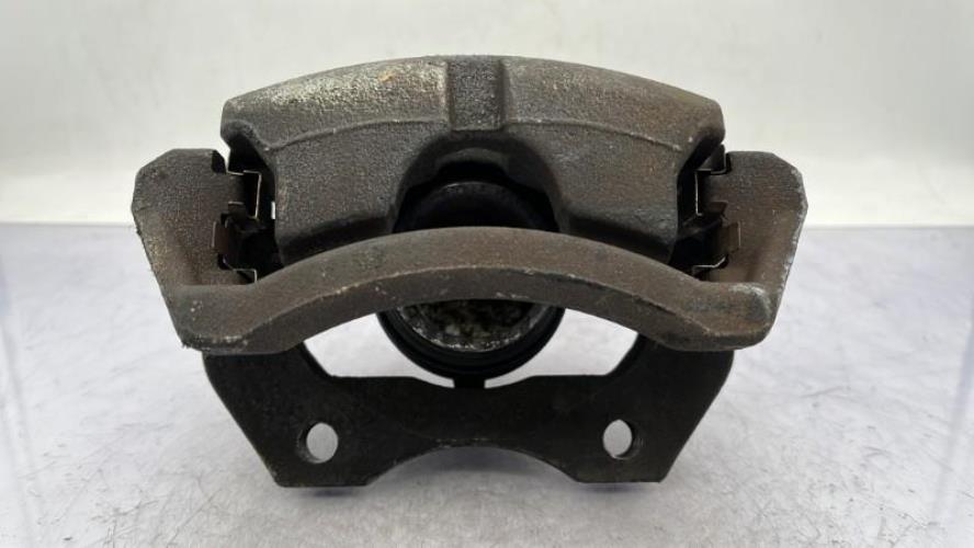 Etrier avant droit (freinage) NISSAN ALMERA TINO PHASE 2 Essence
