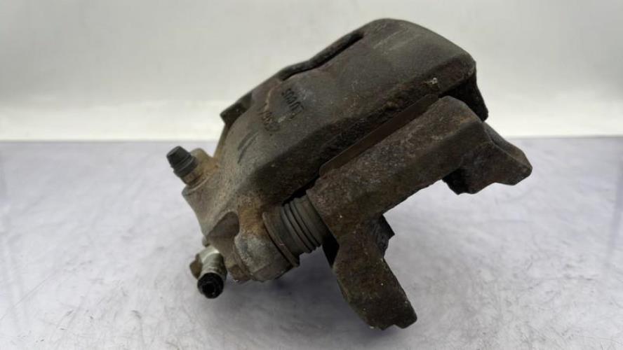 Etrier avant droit (freinage) NISSAN PRIMERA 3 Diesel