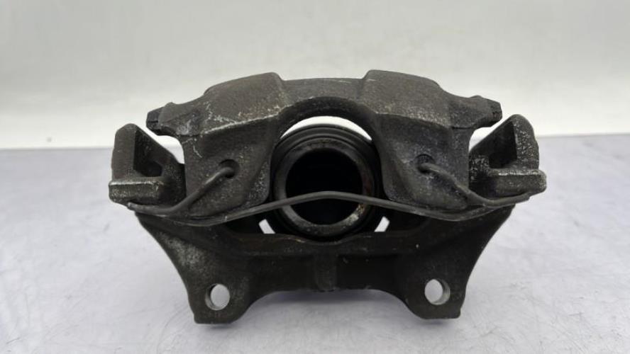 Etrier avant droit (freinage) RENAULT CLIO 4 PHASE 1 Diesel