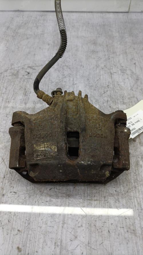 Etrier avant droit (freinage) PEUGEOT 206 PHASE 1