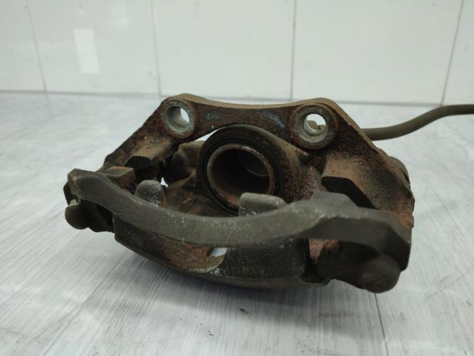 Etrier avant droit (freinage) PEUGEOT 206+ Diesel