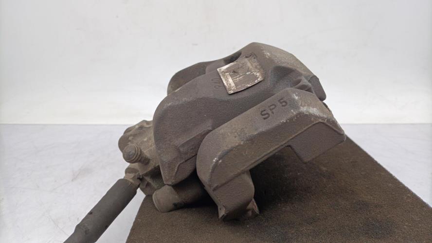 Etrier avant droit (freinage) PEUGEOT 3008 1 PHASE 1 Diesel