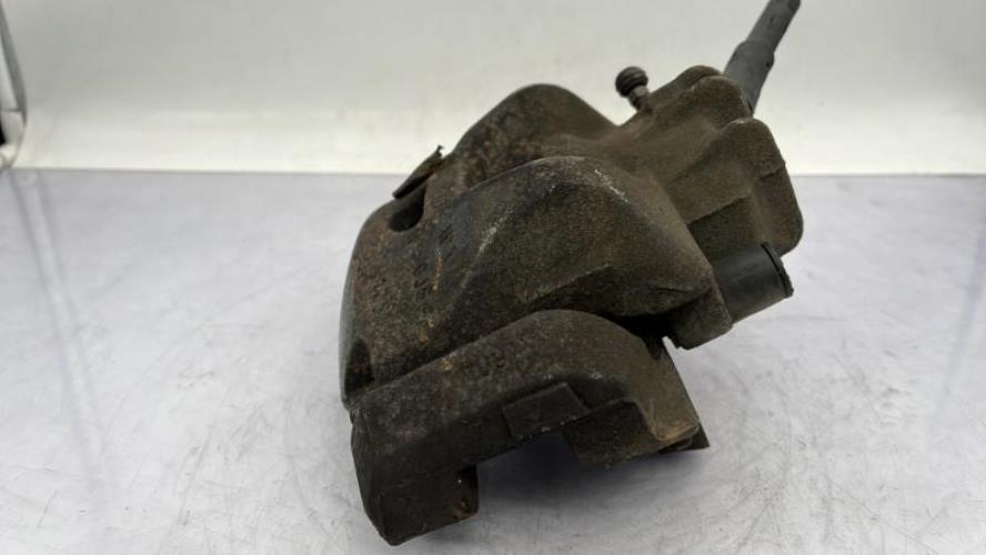 Etrier avant droit (freinage) PEUGEOT 3008 1 PHASE 2 Diesel