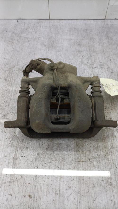 Etrier avant droit (freinage) PEUGEOT 407 PHASE 1 Diesel